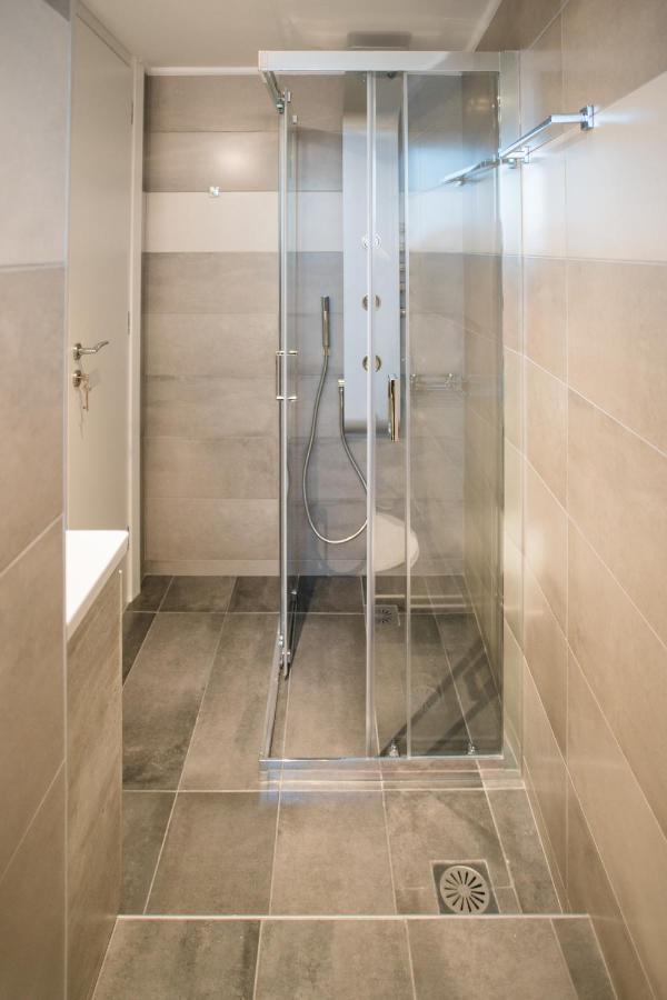 Athenian Living Suites 外观 照片