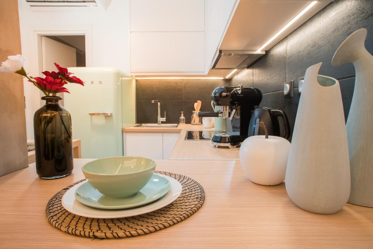 Athenian Living Suites 外观 照片