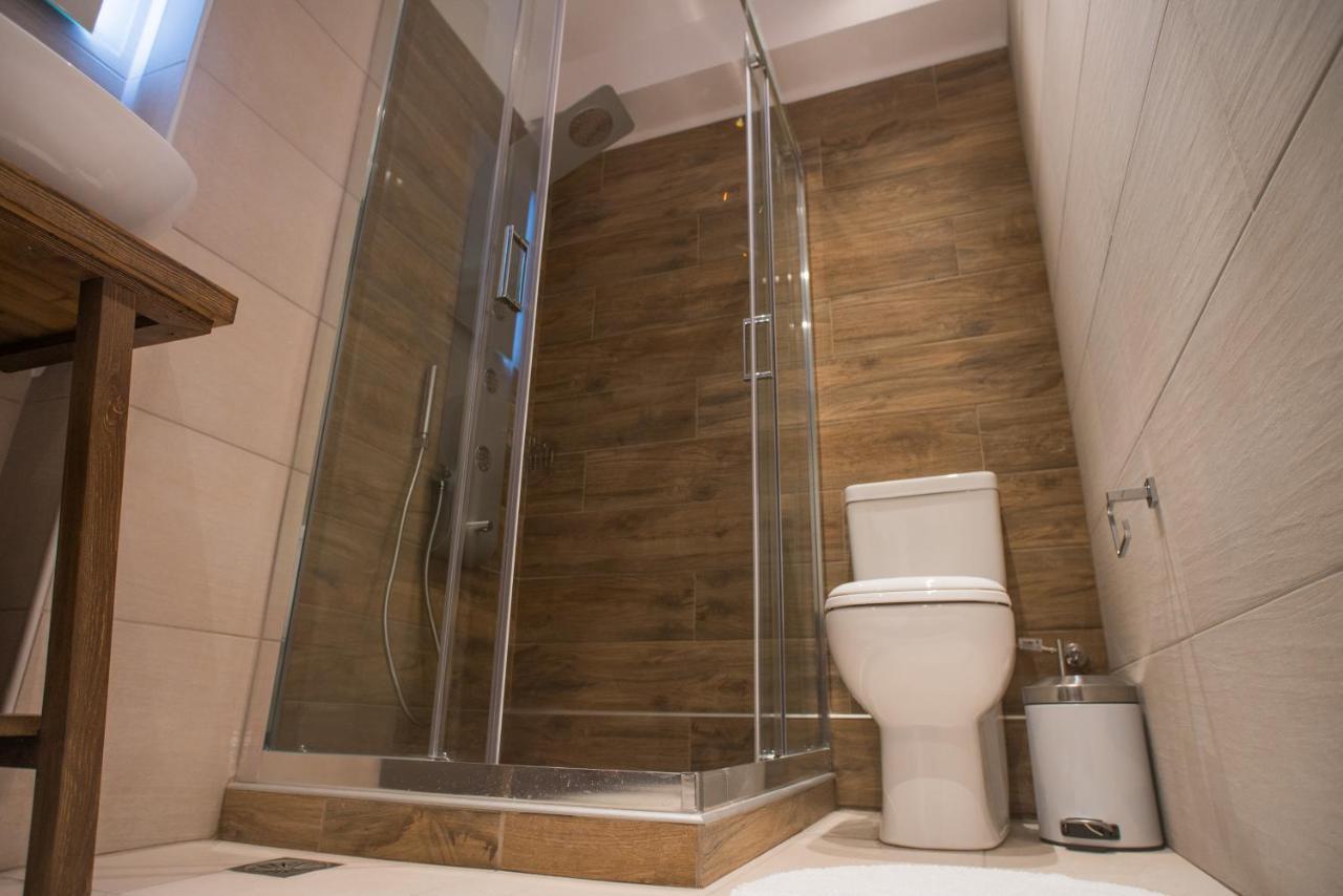 Athenian Living Suites 外观 照片