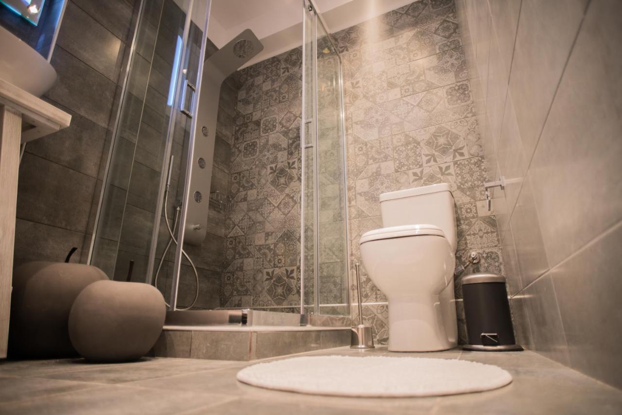 Athenian Living Suites 外观 照片