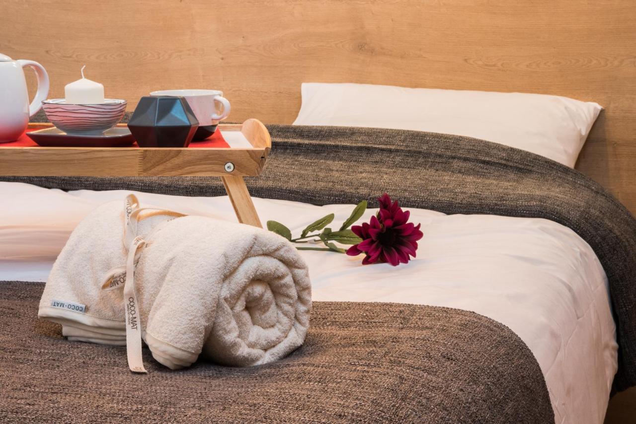 Athenian Living Suites 外观 照片